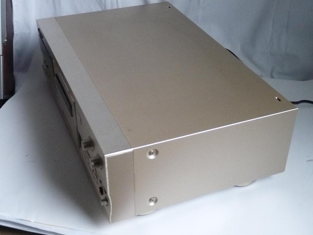 Pioneer T-D7 カセットデッキ