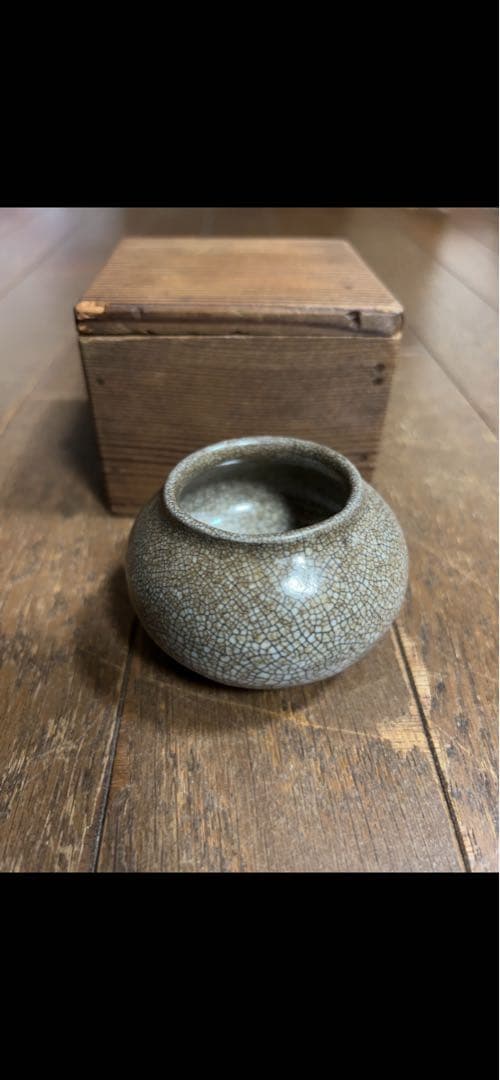 李朝 白磁小壺 丸壺 (塩笥盃)