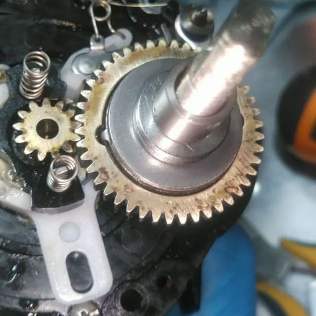 シマノ12プレミオ3000 オーバーホール　クラッチカム新品交換済み