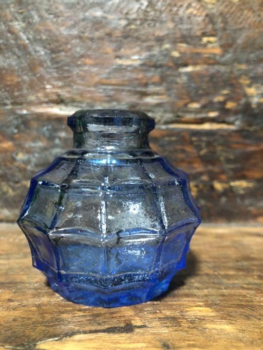 レトロ　ガラス瓶