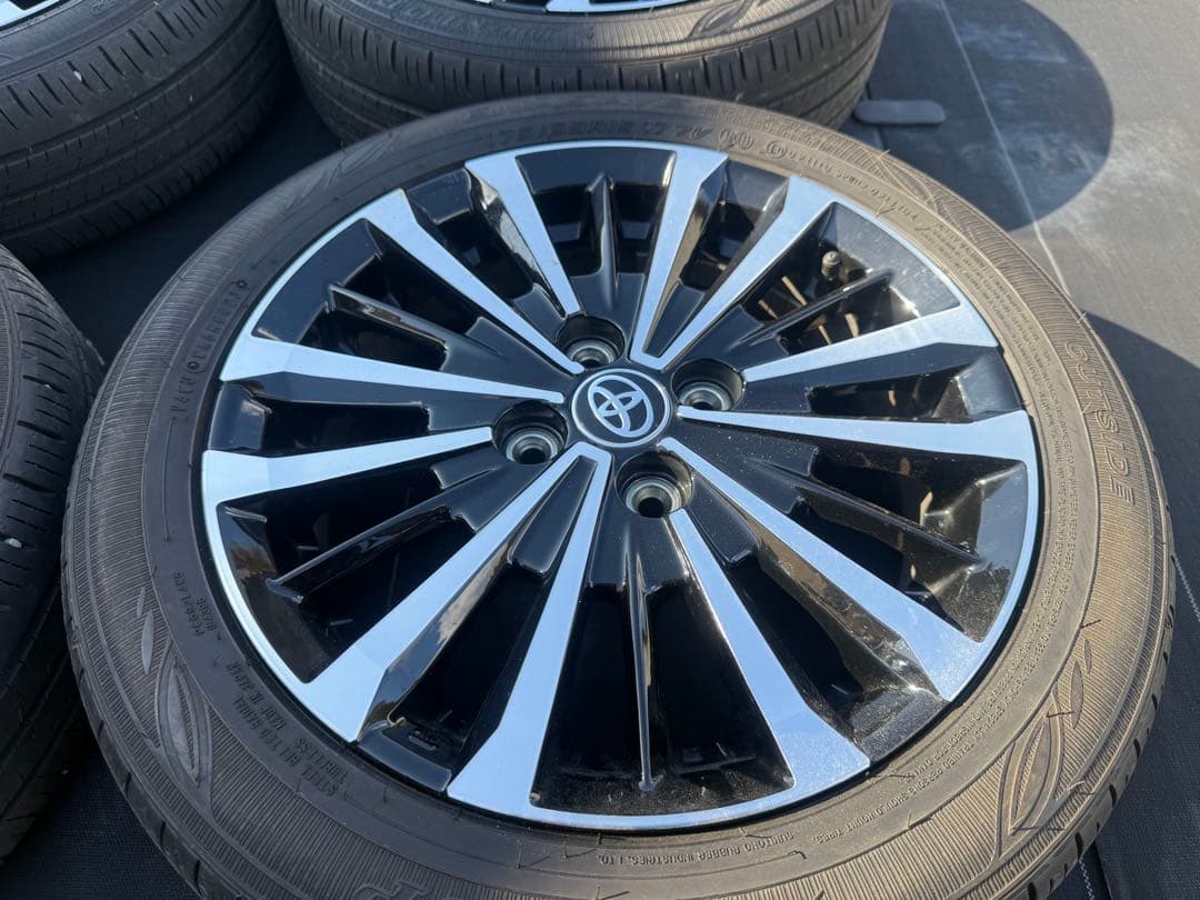 トヨタ ルーミー　175/55R15 5J ＋40 タイヤ・ホイールセット