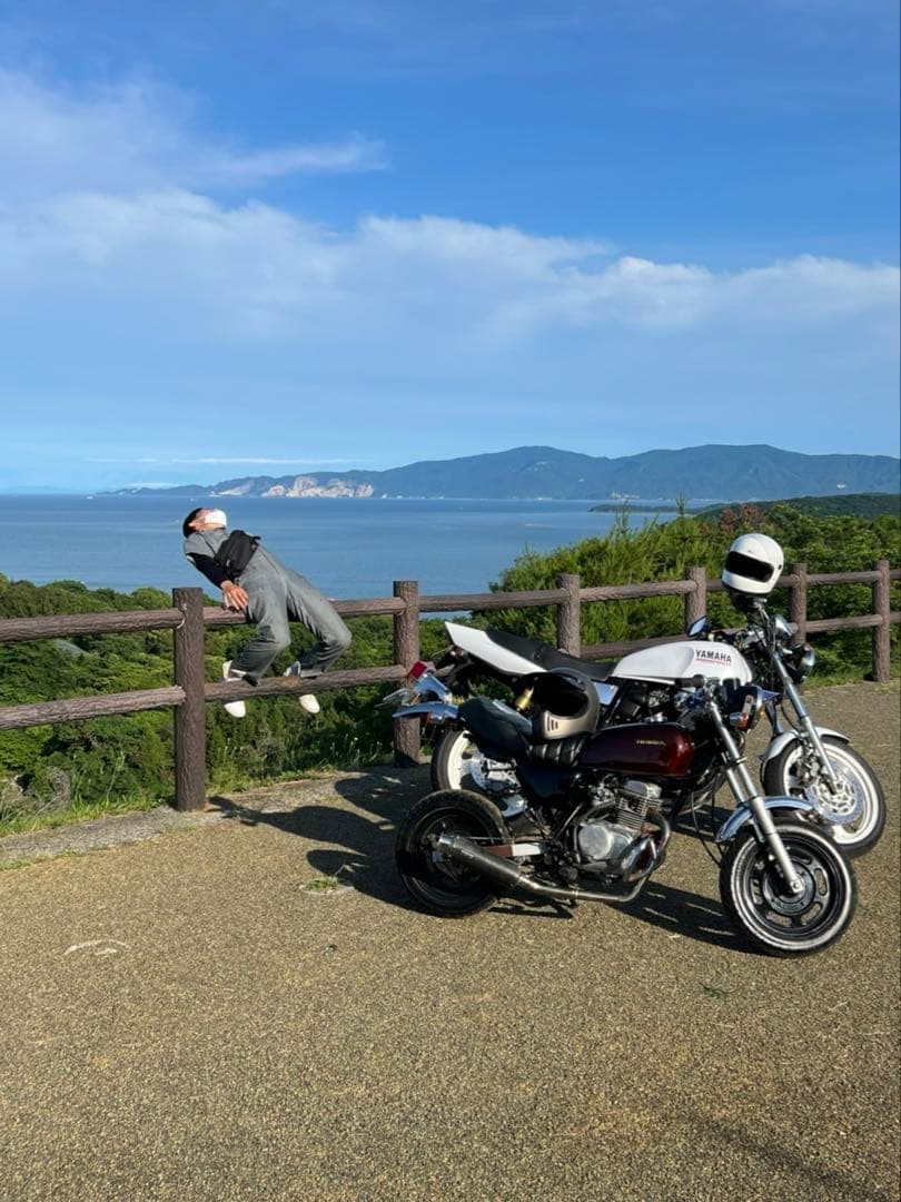 エイプ　ビームス　マフラー