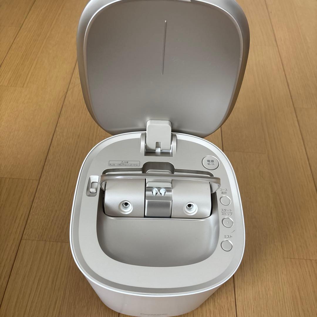 ほぼ未使用！！Panasonic ナノケア スチーマー