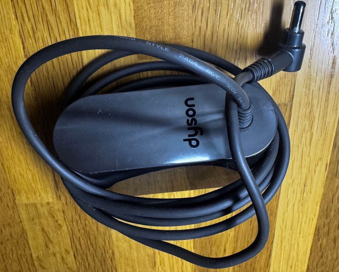 ダイソン コードレス掃除機Dyson Cyclone V10 Fluffy