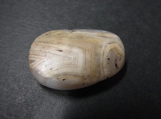 ★K0401★ 古代石 (214) 出土　リアルなスレマニ　 縞瑪瑙 ビーズ