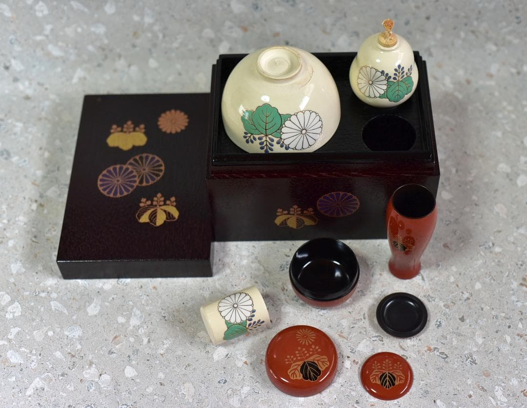 利休茶箱セット（7点）【極上品】高台寺、お稽古　紙箱　お茶道具