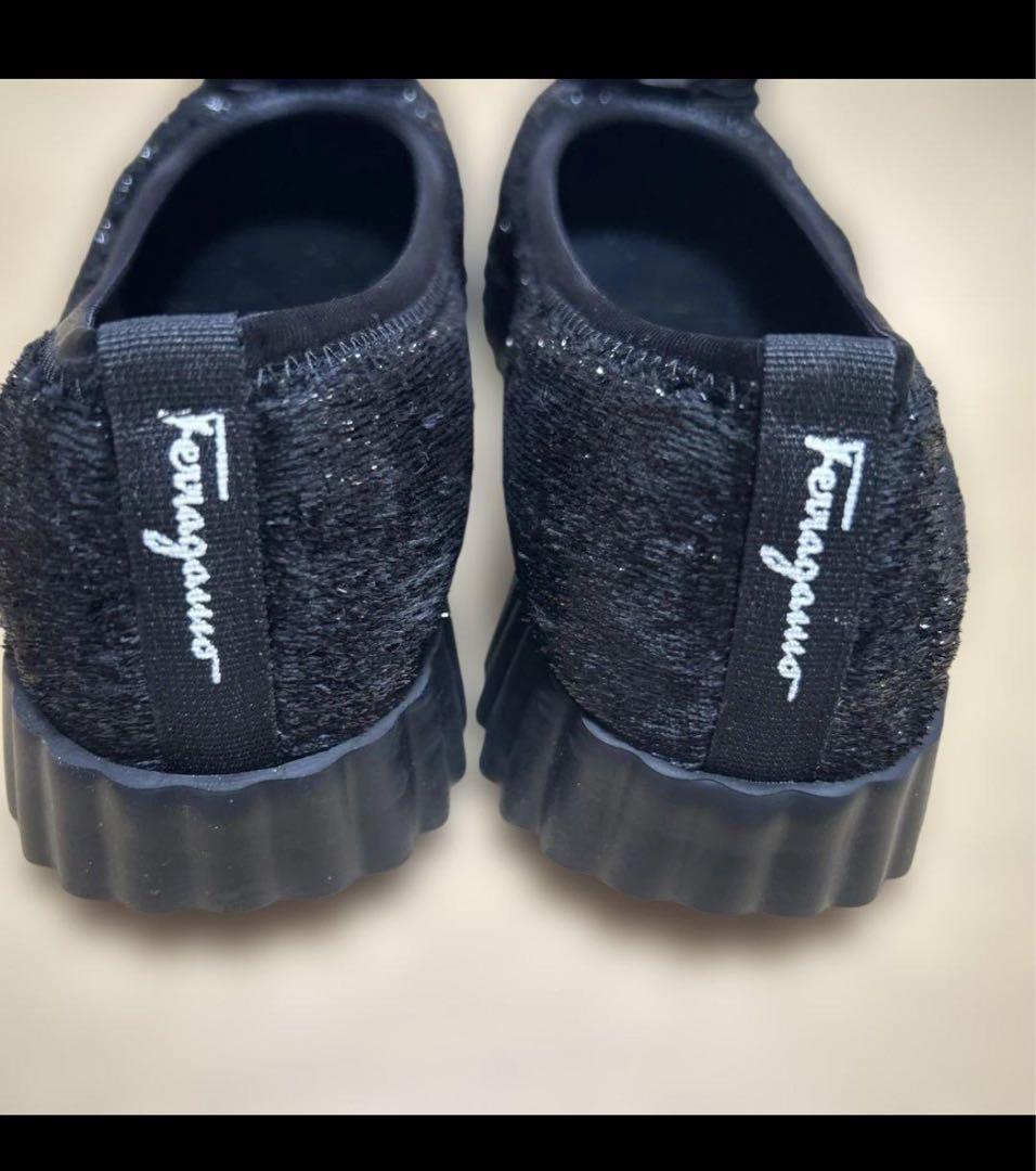 Ferragamo ヴァラ ・パンプス ドリー