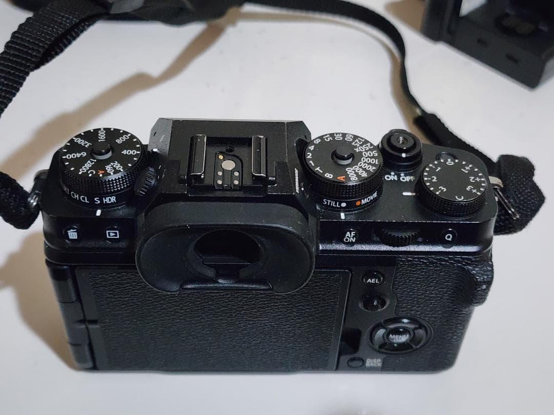 FUJIFILMフジフイルムXT4 XF16-80mm f/4 R OIS WR