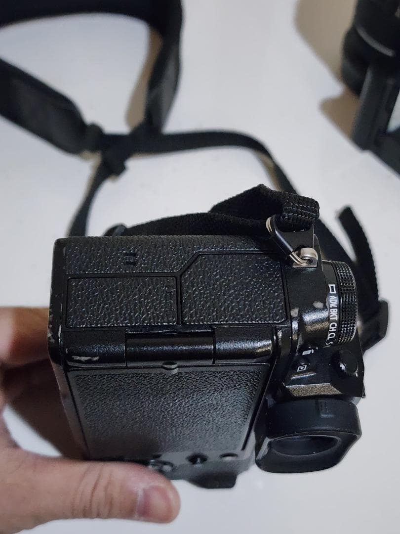 FUJIFILMフジフイルムXT4 XF16-80mm f/4 R OIS WR