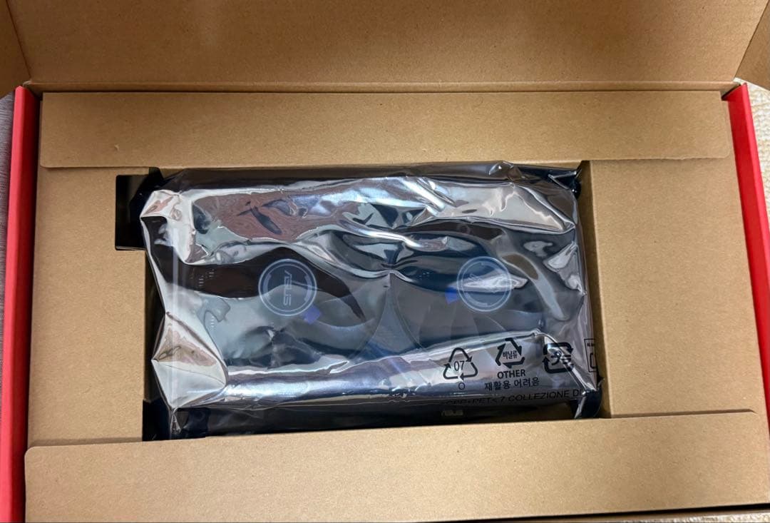 グラフィックボード・グラボ・ビデオカード ASUS rx9060xt 16GB