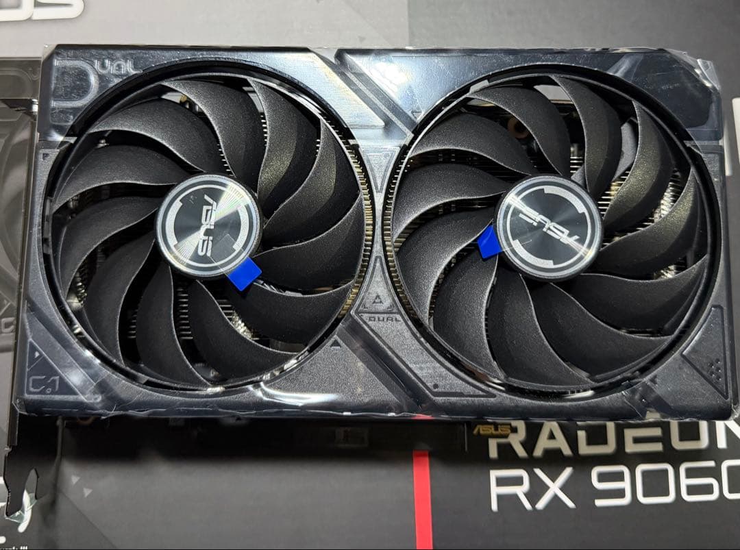 グラフィックボード・グラボ・ビデオカード ASUS rx9060xt 16GB