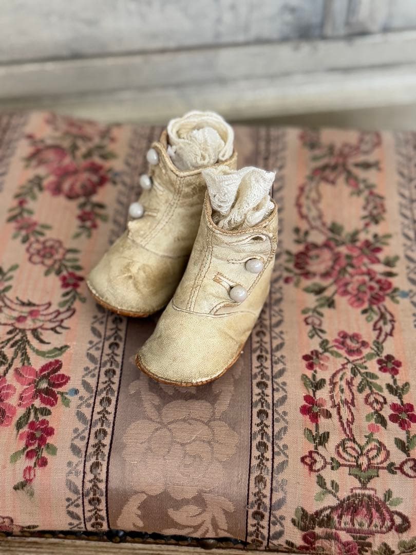フランスアンティークベビーレザーブーツシューズホワイト