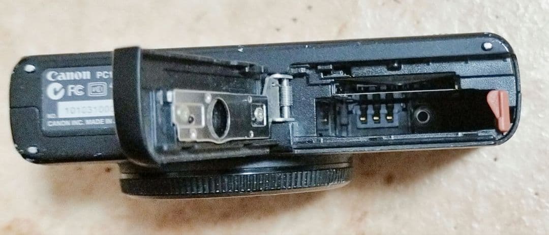 CANON PowerShot S95　デジタルカメラ　ジャンク