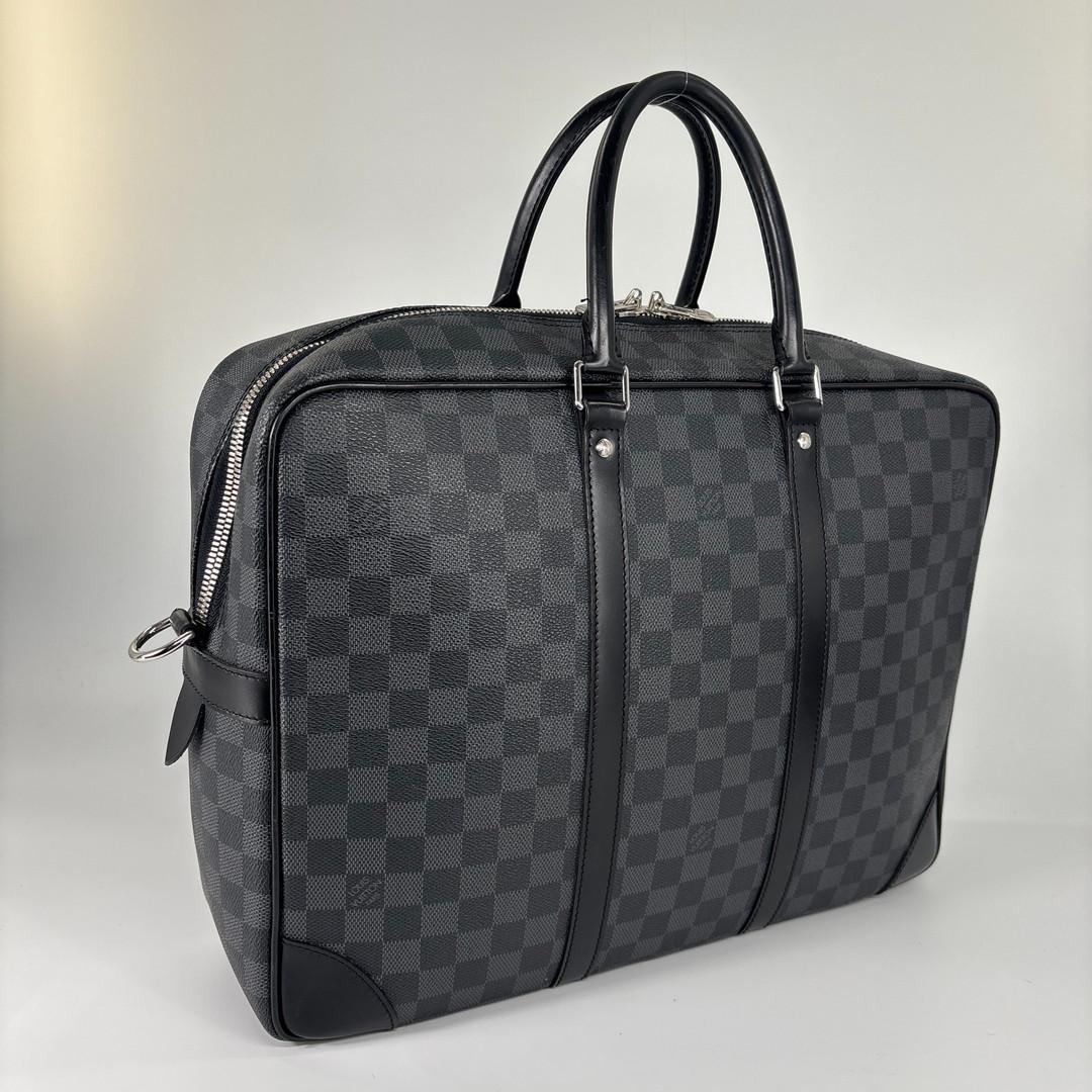 超極美品 ルイヴィトン ダミエグラフィット PDV GM ビジネスバッグ
