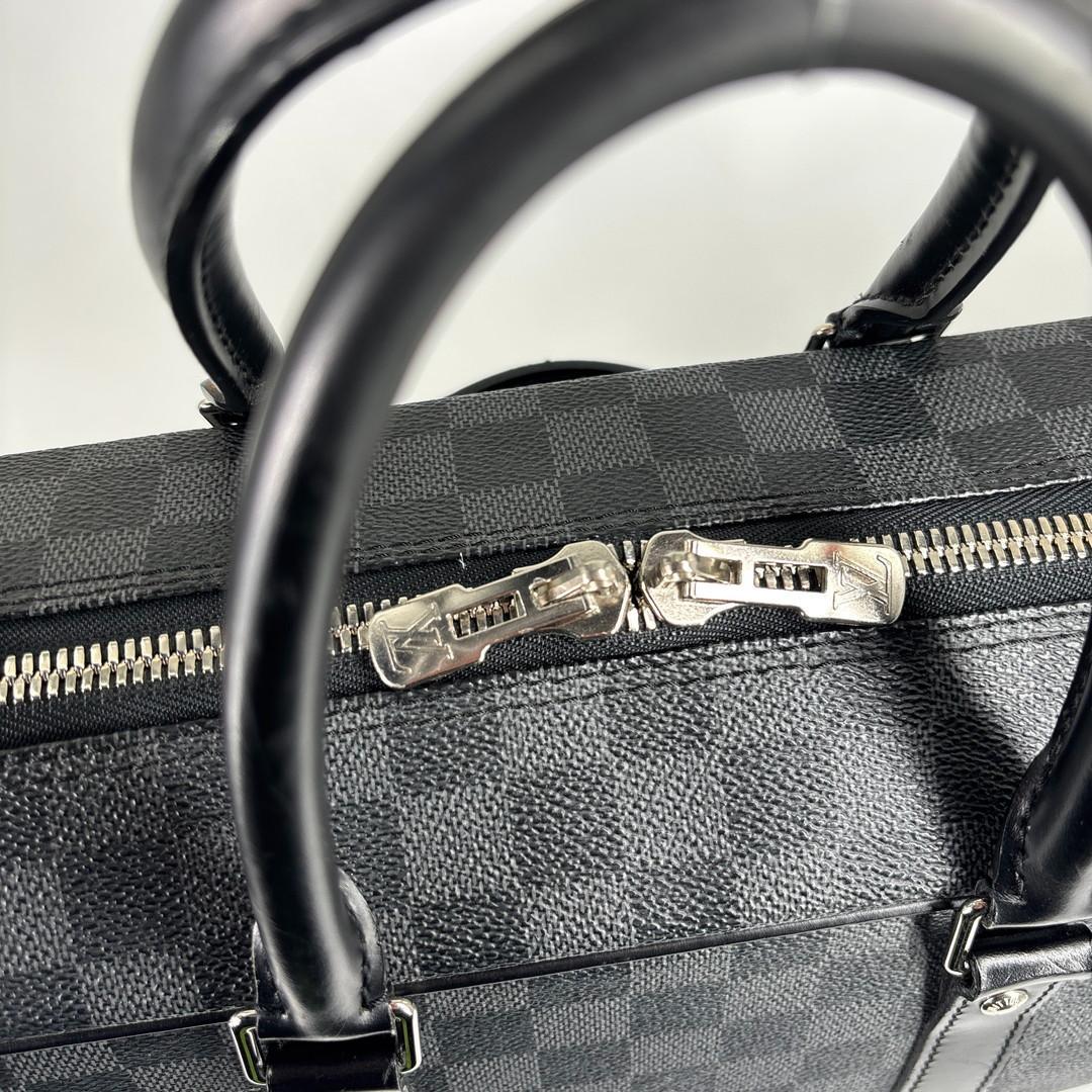 超極美品 ルイヴィトン ダミエグラフィット PDV GM ビジネスバッグ