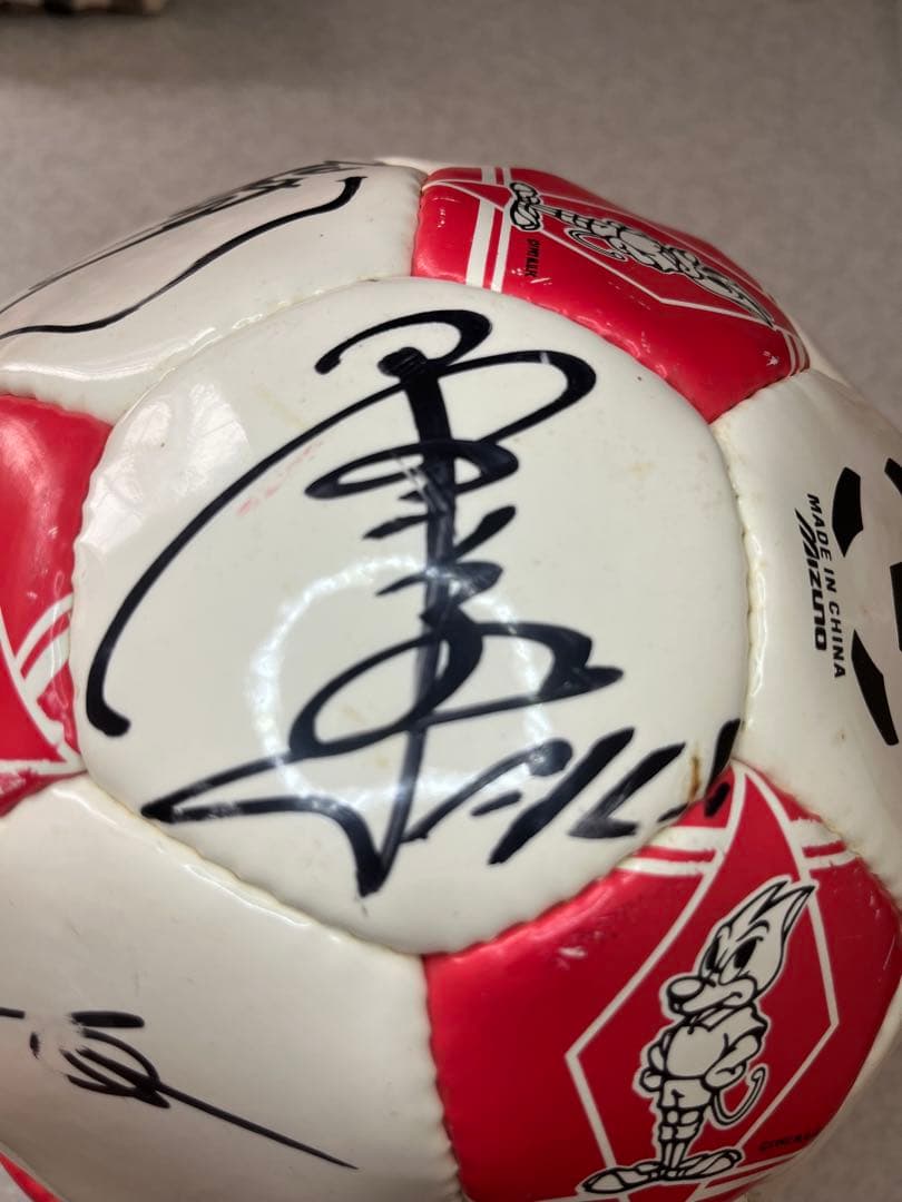 サイン入りボール　浦和レッドダイヤモンズ　1992年