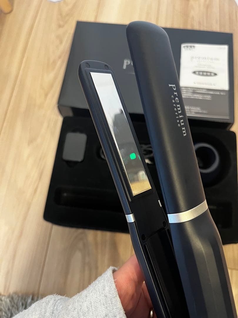 【ほぼ未使用】premium care rise 超音波 ヘアアイロン