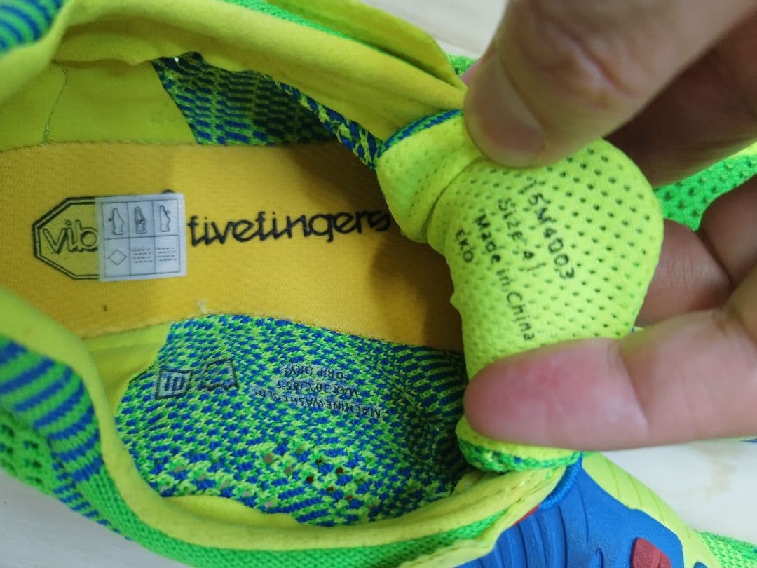 【美品】vibram ファイブフィンガーズ Men's KMD EVO