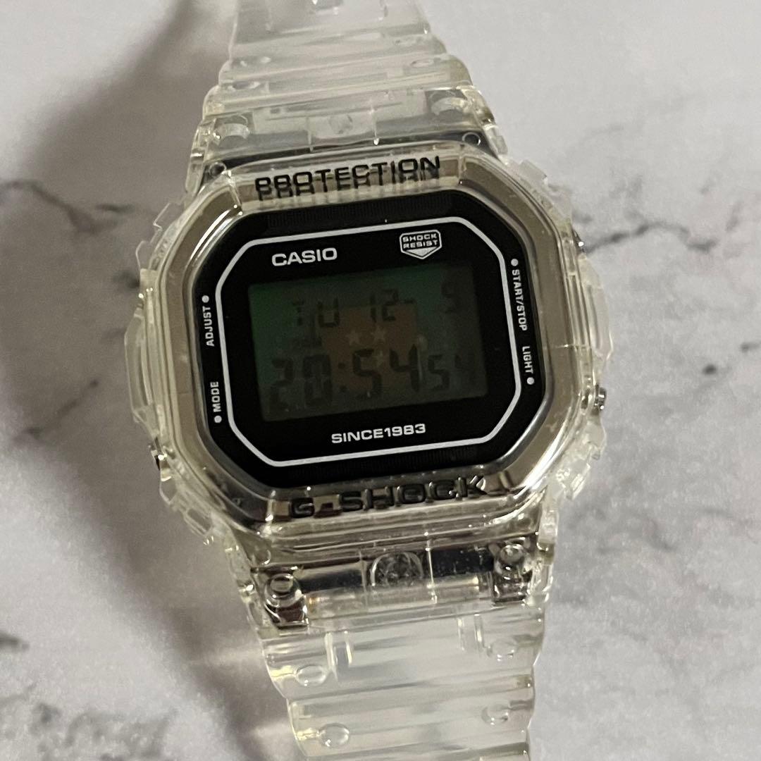 40周年記念モデルCASIO G-SHOCK DW-5040RX-7ER 限定