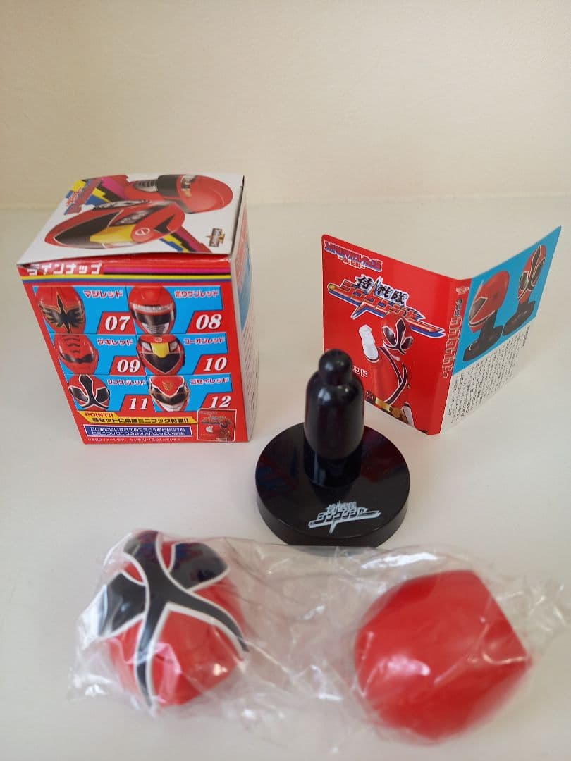 スーパー戦隊マスクコレクションⅢ　赤の伝説　8個セット