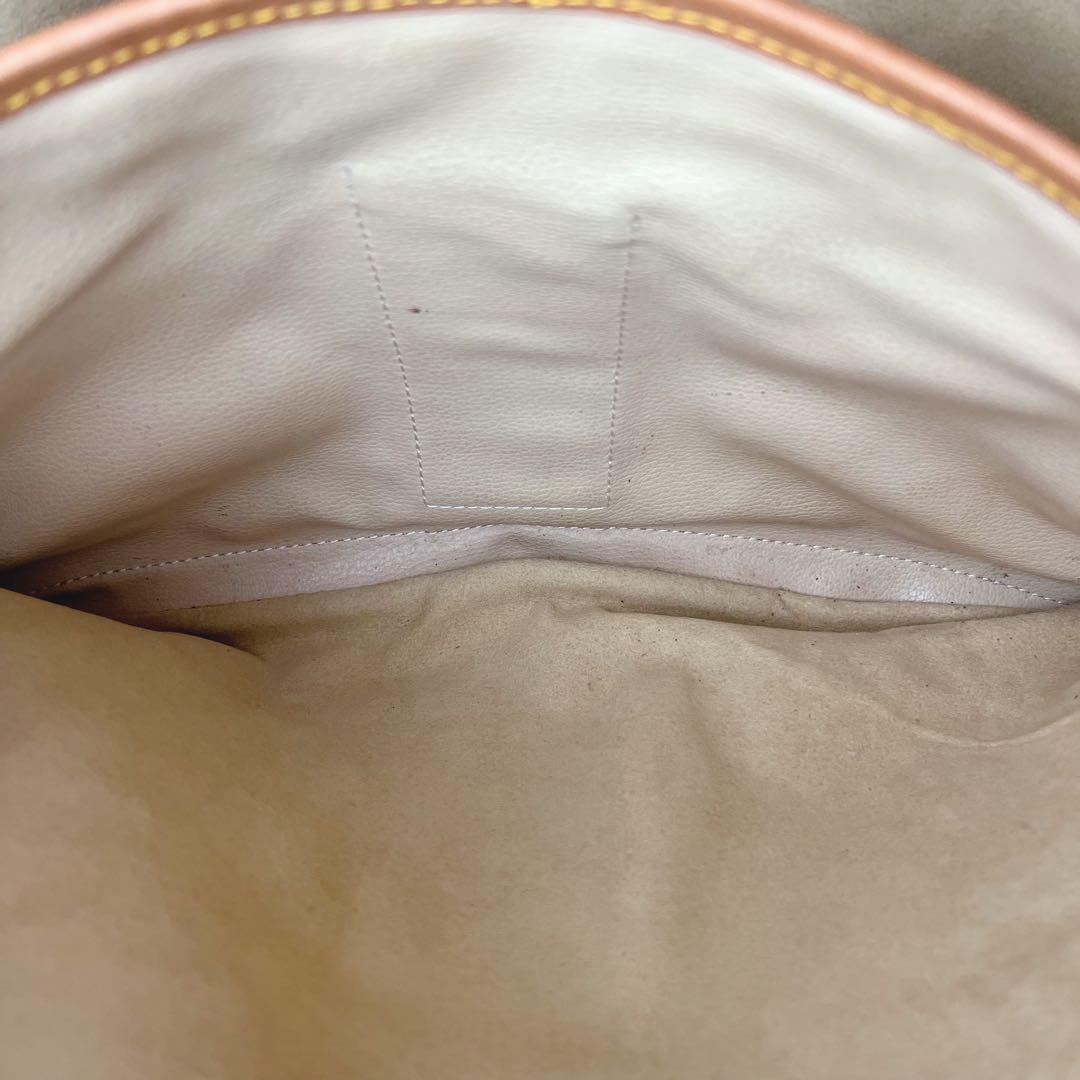 ルイヴィトン リヴォリ ビジネスバッグ モノグラム カデナ