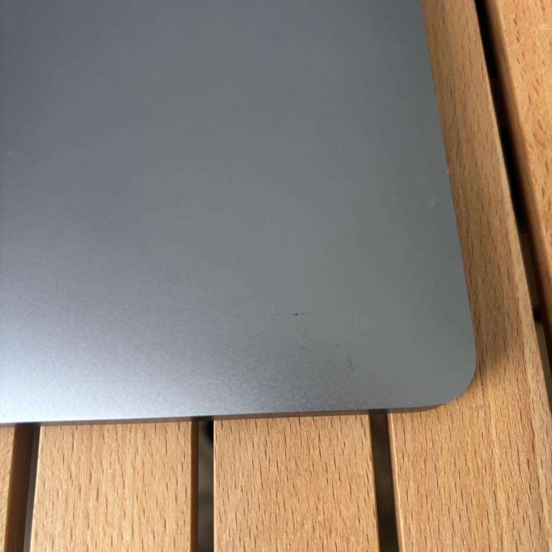 f*0様 Apple MacBook Air M1 13インチ 8GB 256G