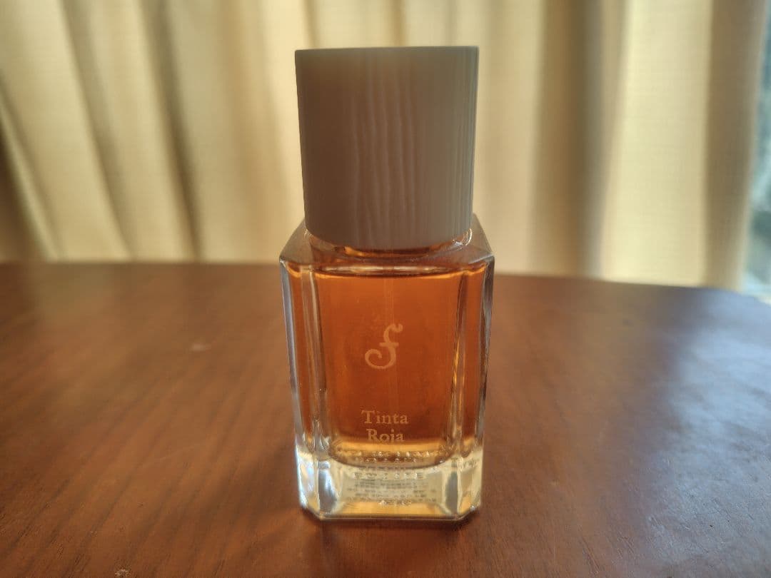 FUEGUIA フエギア 1833 Tinta Roja 30ml 木箱入り