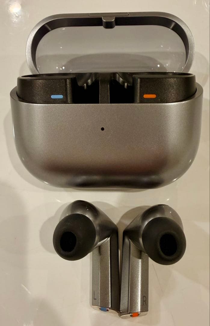 T*a様 Samsung Galaxy Buds3 Pro ワイヤレスイヤホン