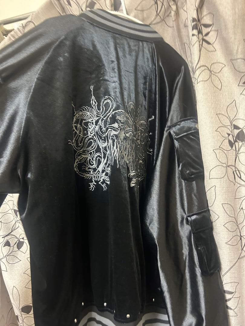 ディムモアール　dimmoire Messy Bones ベロアスカジャン 刺繍