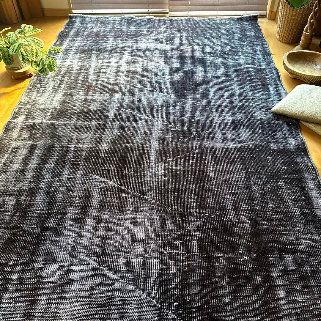 大判151×260 オーバーダイ　ブラックダークグレイ　トルコヴィンテージラグ