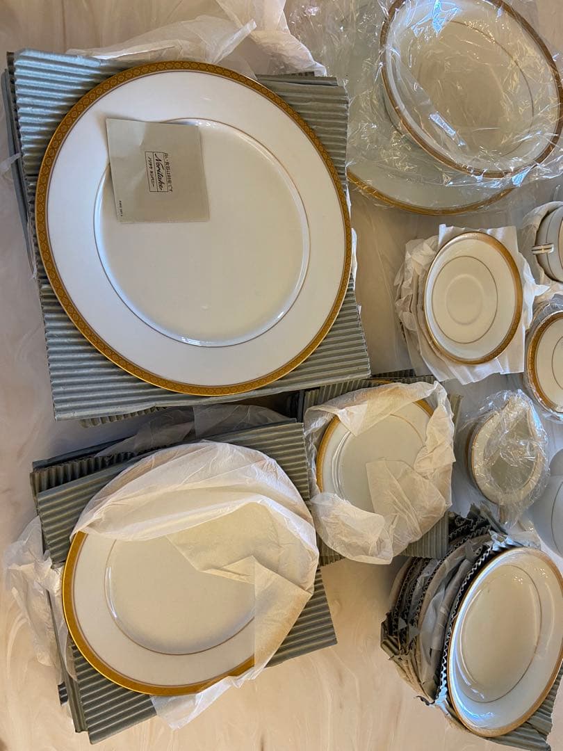 ノリタケ　Noritake ティーセット　お皿セット