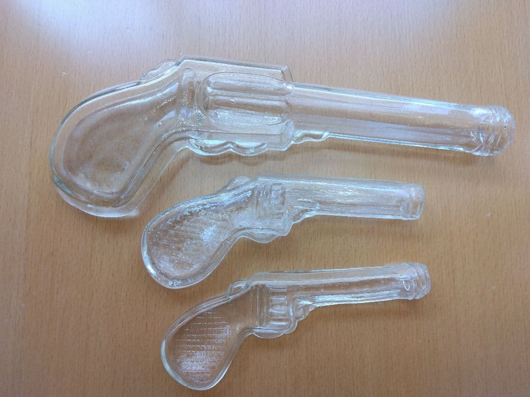 ル*カ様 レトロ瓶☆ピストル型金平糖瓶大小3個セット・昭和レトロ・菓子玩具瓶・コ