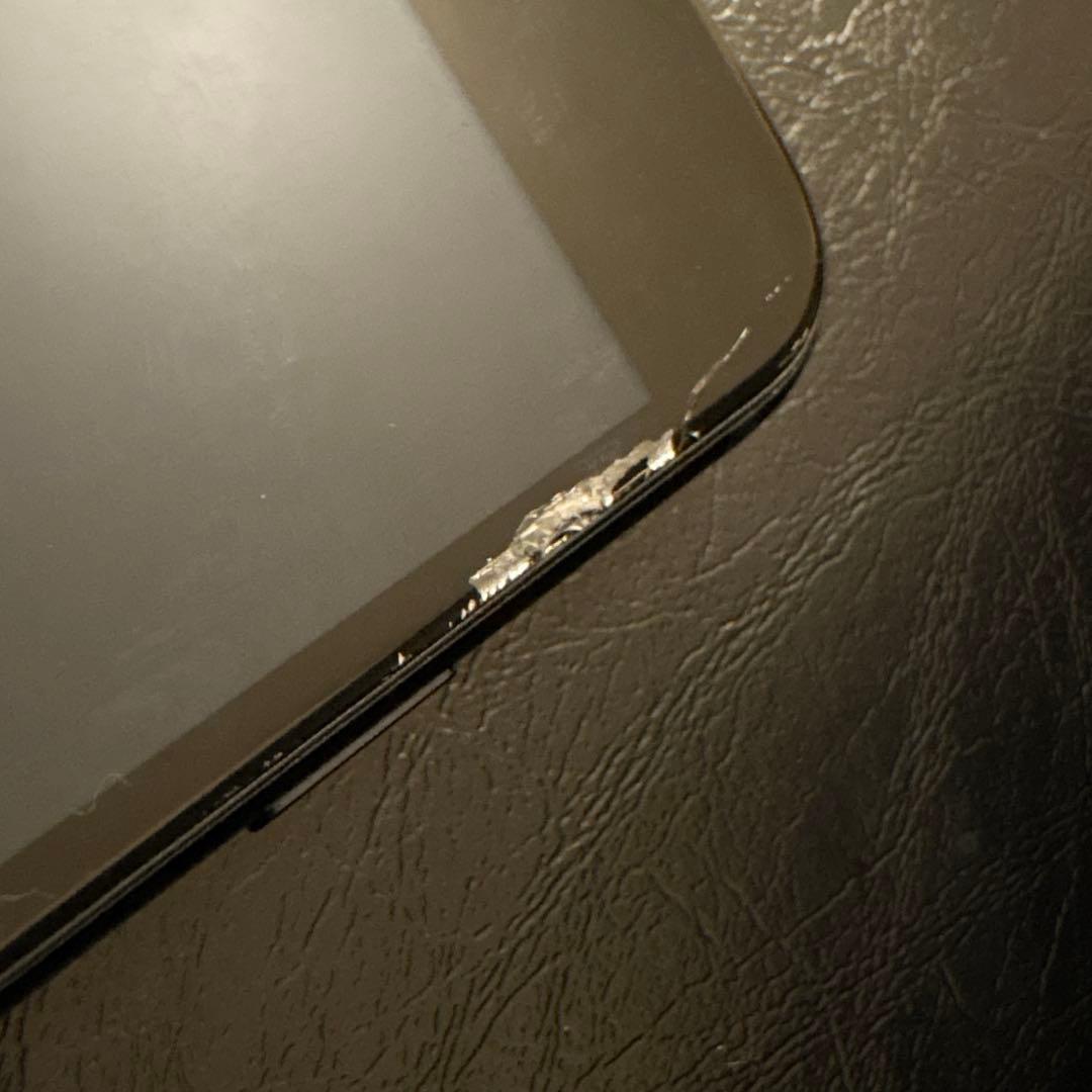 Apple iPhone SE 64GB 第3世代　ミッドナイト