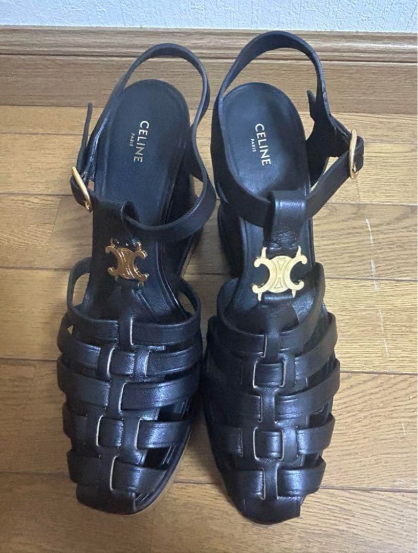 CELINE トリオンフ レザー ウェッジソール サンダル
