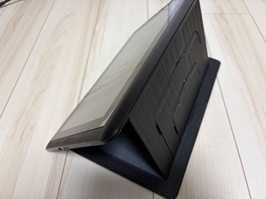 wacom CINTIQ 13HD 液タブ