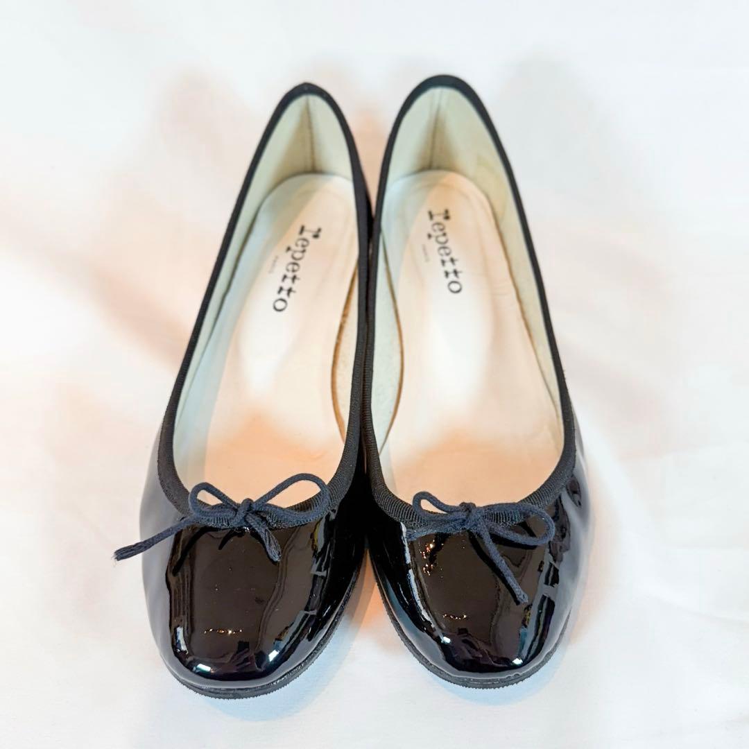 【美品】Repetto レペット カミーユ 黒 エナメル 39