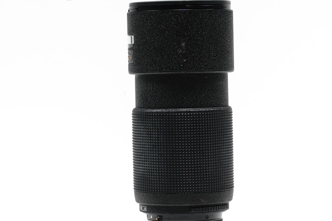 大三元レンズ Nikon ED AF NIKKOR 80-200mm F2.8