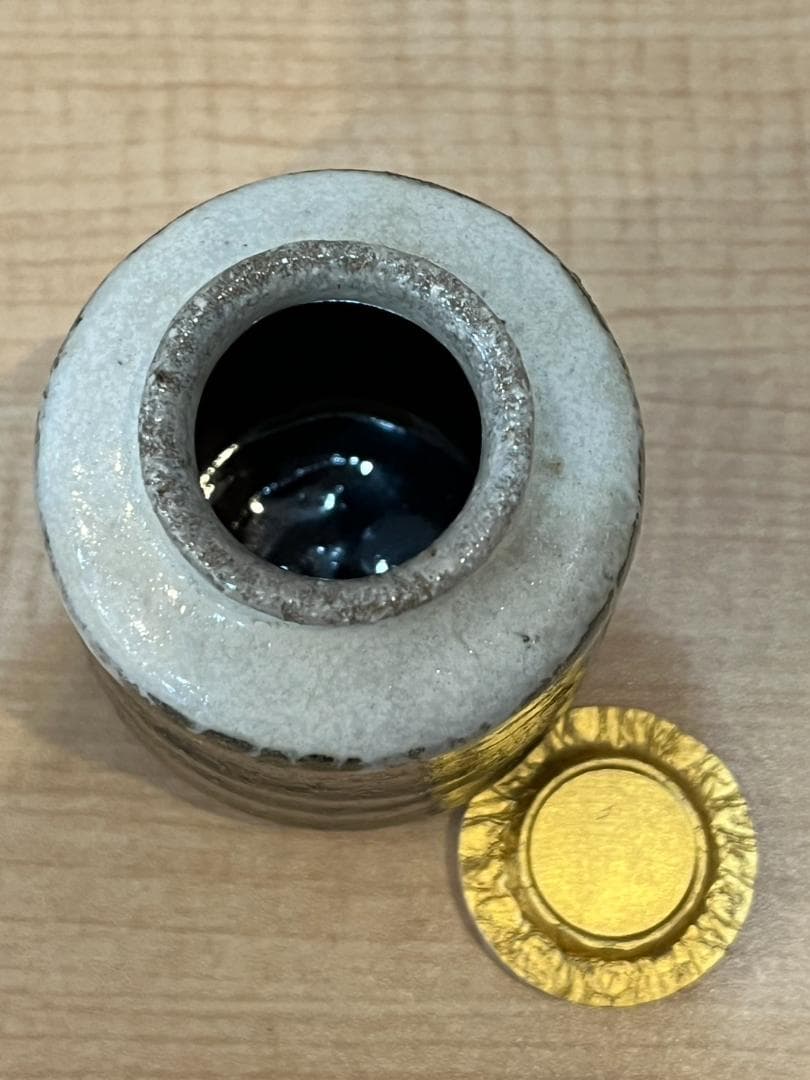 茶道具　茶入　唐津焼（朝鮮唐津）鏡山窯　井上東也作　共箱付