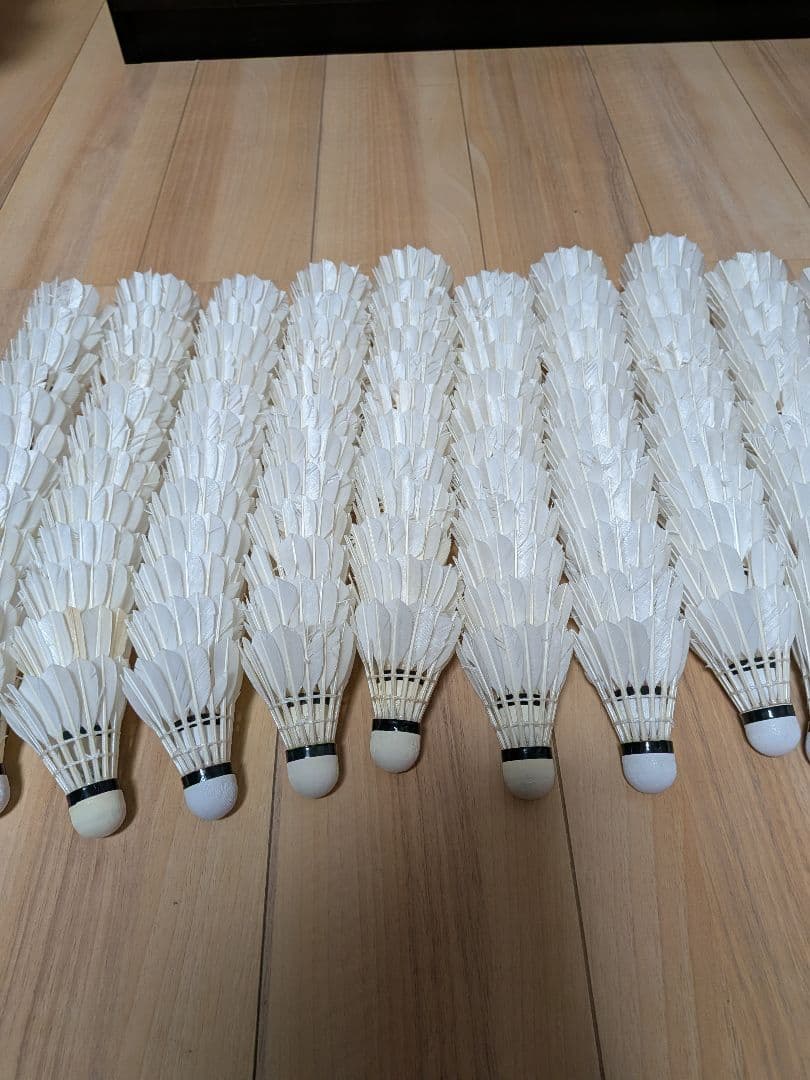 バドミントン中古シャトル240球＋クズシャトル120球