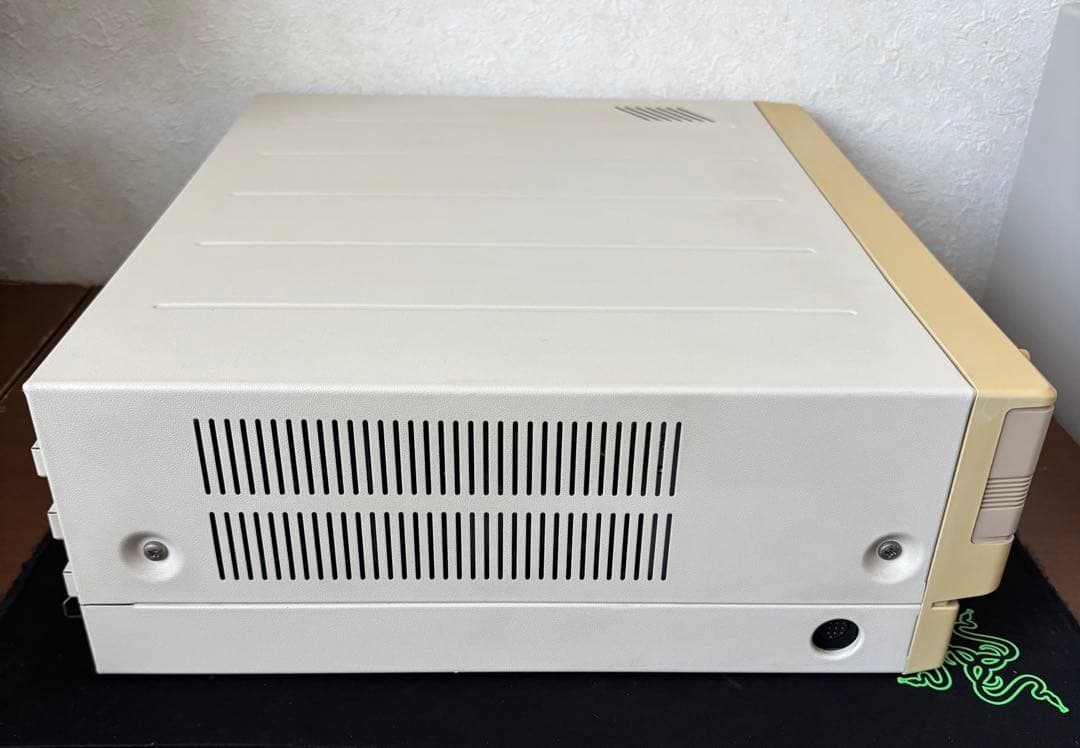 PC-8801mkIISR キーボード付 動作品