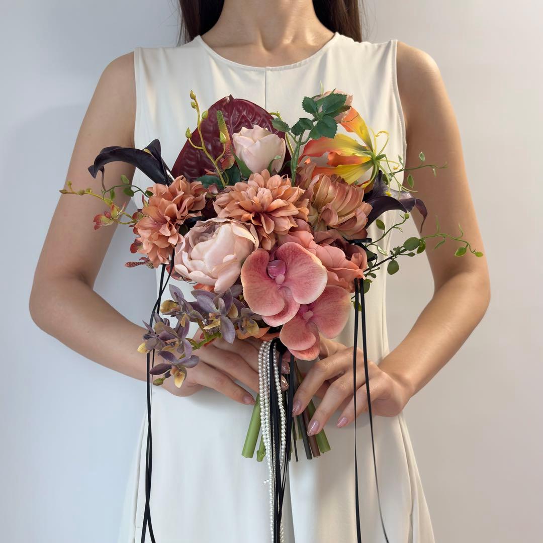 【ブートニア付】ウェディングブーケ　アーティフィシャルフラワー造花