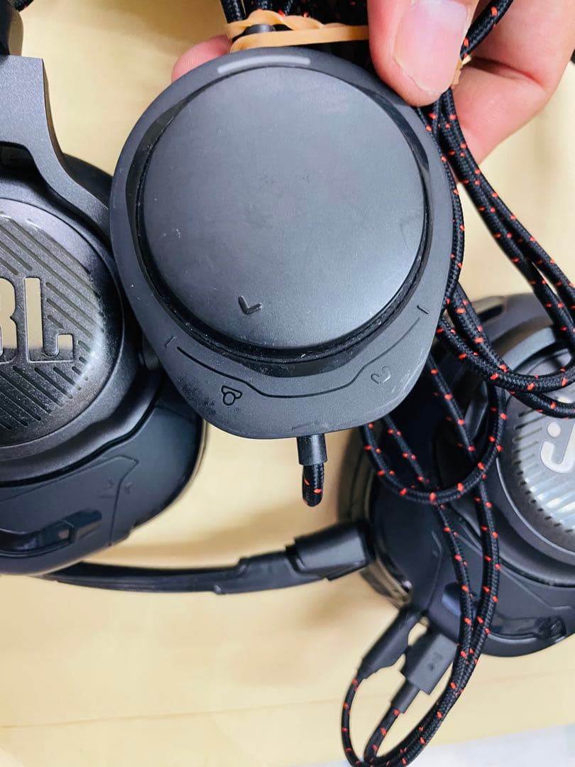 JBL純正Quantum ONEゲーミングヘッドセット
