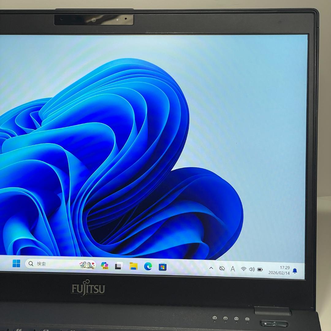 第8世代 i5 富士通 U939/B ノートPC SSD512GB 薄型 軽量