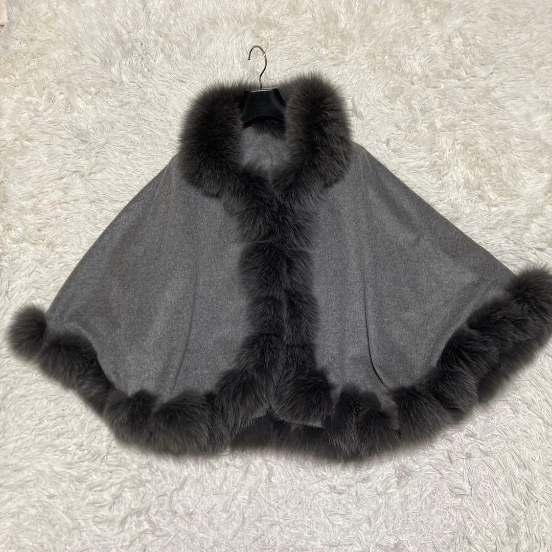 極美品サガファー　ケープコート　ポンチョ　カシミヤ100% ブルーフォックス