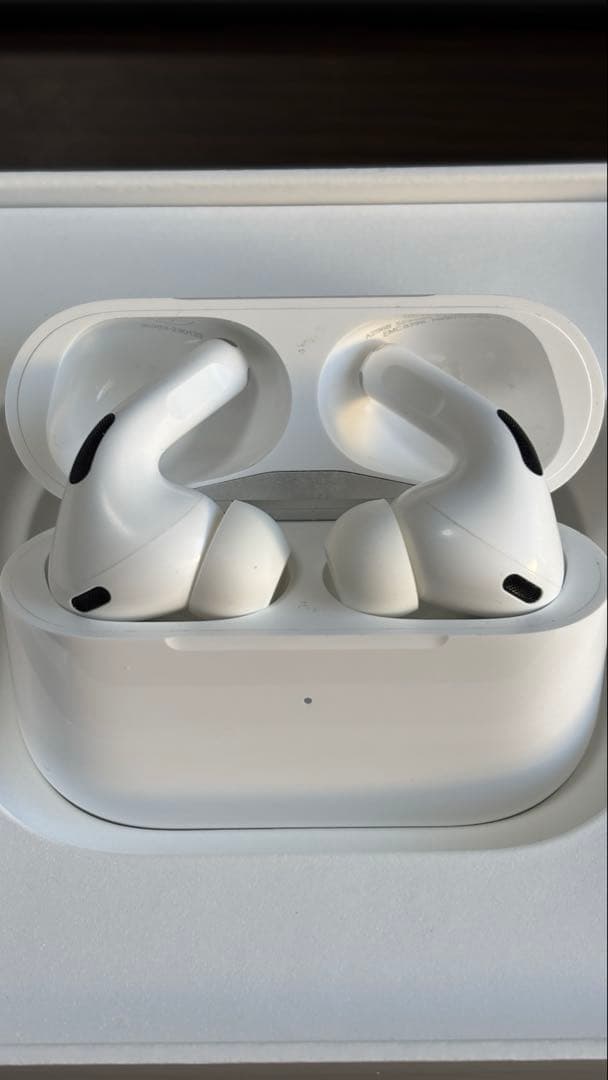 箱なし発送★AirPods Pro 2 MagSafe充電ケース(USB-C)