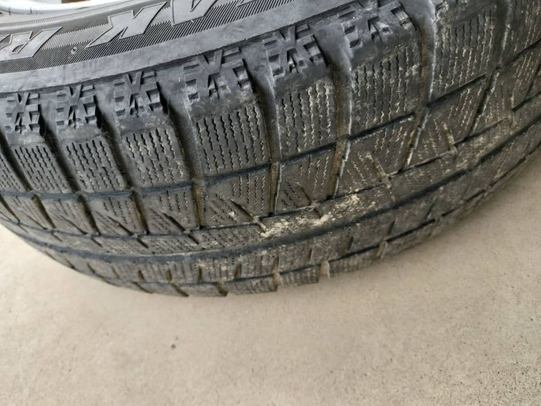 【古・送料込】スタッドレス 215/60R16 タイヤホイールセット 4本
