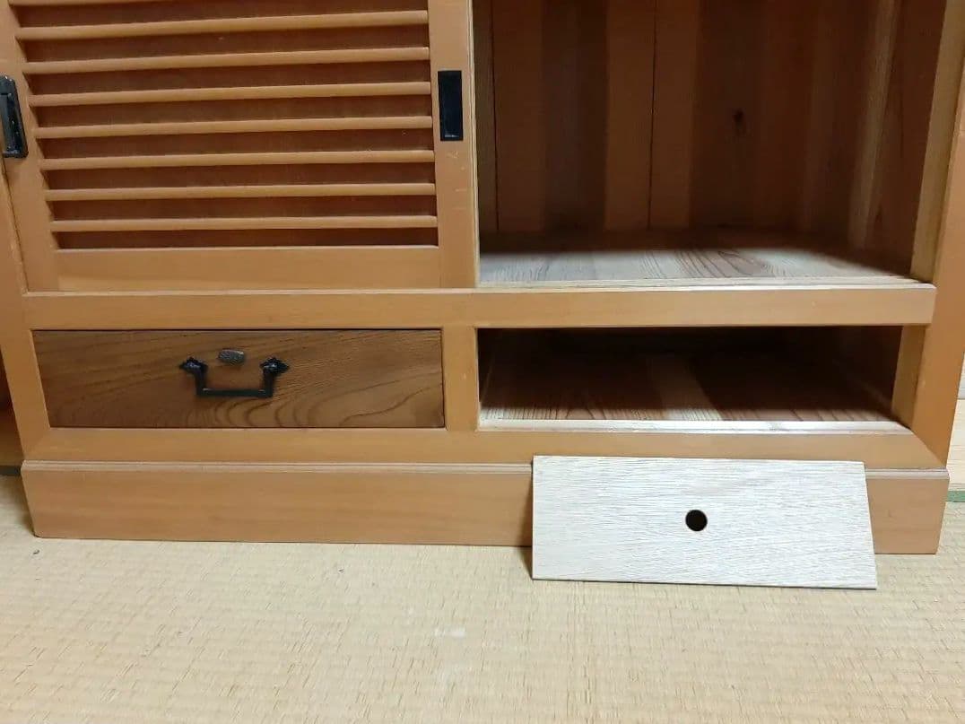 木製 引き戸式 収納キャビネット 高級板材使用 レトロ 直接引取り　輸送可能