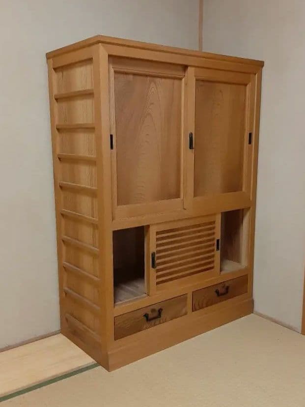 木製 引き戸式 収納キャビネット 高級板材使用 レトロ 直接引取り　輸送可能