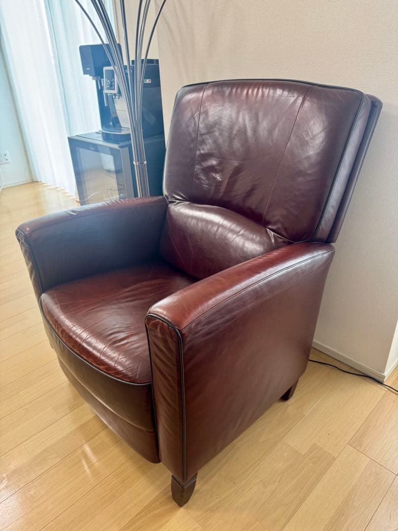 【美品】大阪市内に引き取り希望　アンティーク　本革シングルソファ