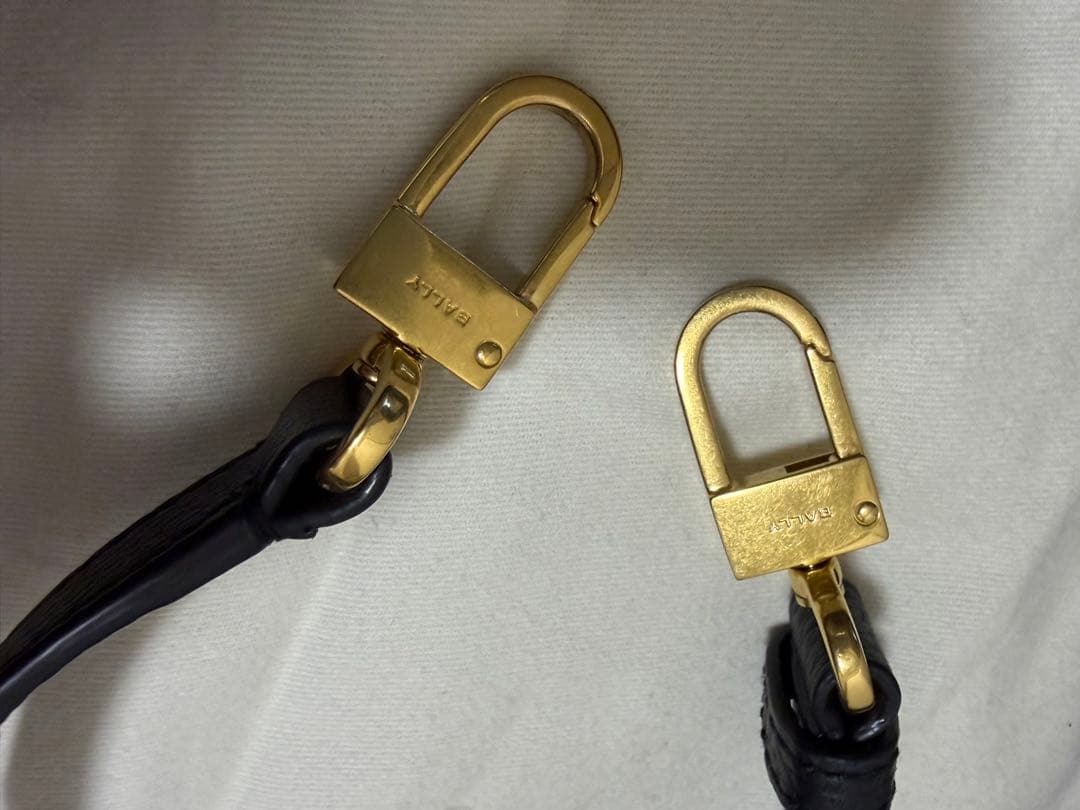 あらやんさん専用　バリー　ショルダーバッグ